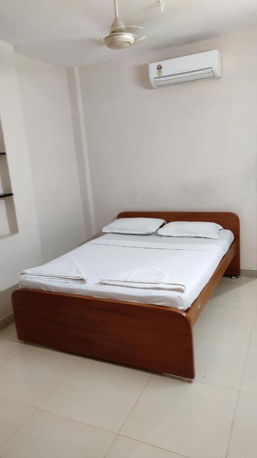 Sibi Lodge Coimbatore Exterior foto